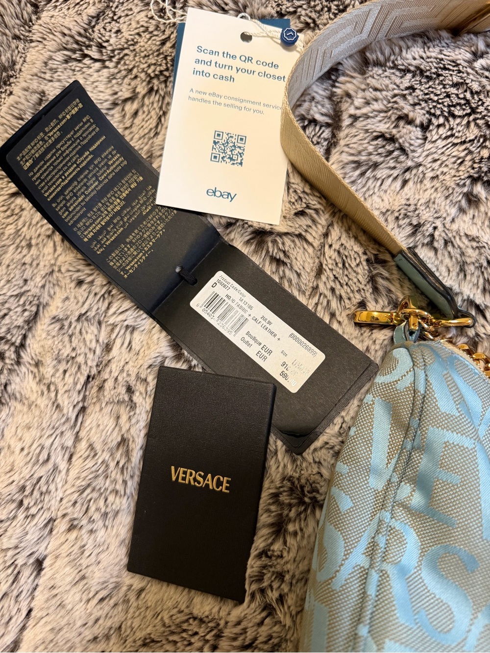 Versace Light Blue Logo Jacquard Shoulder Bag with Gold Chain Detail - Picture 7 of 9